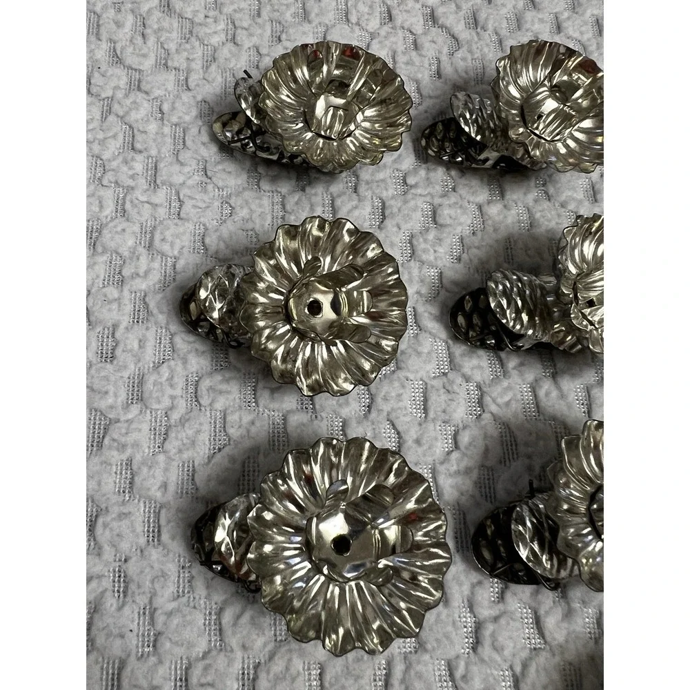 Vtg Silver Tin Christmas Tree Candle Clips Holder‎ Granny MCM Holiday Ornament